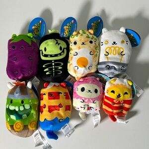 Cats Vs Pickles Beanbag Plush Set Of 8 (B9)